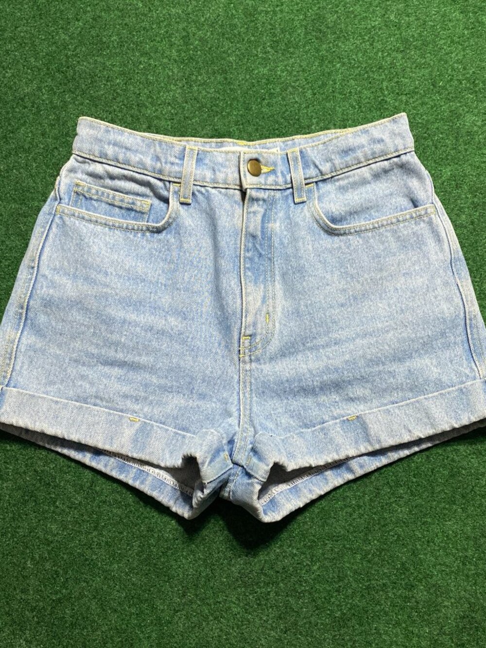 Women’s American Apparel Jeans High-Waist Mom-Shorts Stone-Wash 28